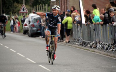 10ème Prix cycliste UFOLEP «  Lucien Vastesaeger » à Maulde ( 1ère, 3ème cat, cadets )