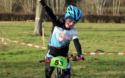 Championnat départemental Nord cyclo cross UFOLEP à Hecq (  Ecoles de vélo )