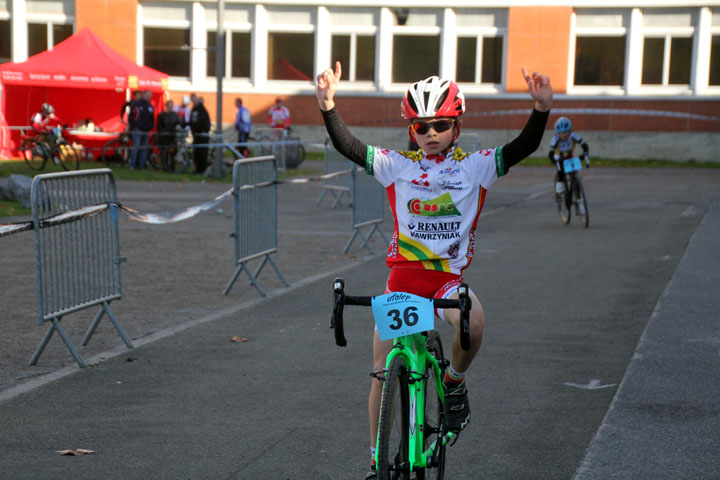 Cyclo cross VTT BTWIN Village à Lille ( Ecoles de cyclisme )