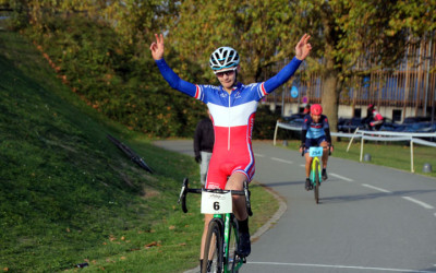 Cyclo cross UFOLEP BTWIN Village à Lille ( 1ère, 2ème et 3ème cat )