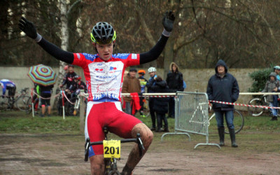 Cyclo cross UFOLEP d’Armentières ( Minimes Cadets et Féminines )