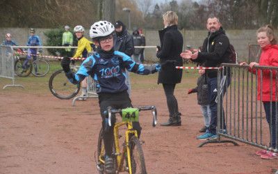 Cyclo cross UFOLEP d’Armentières ( Ecoles de cyclisme )