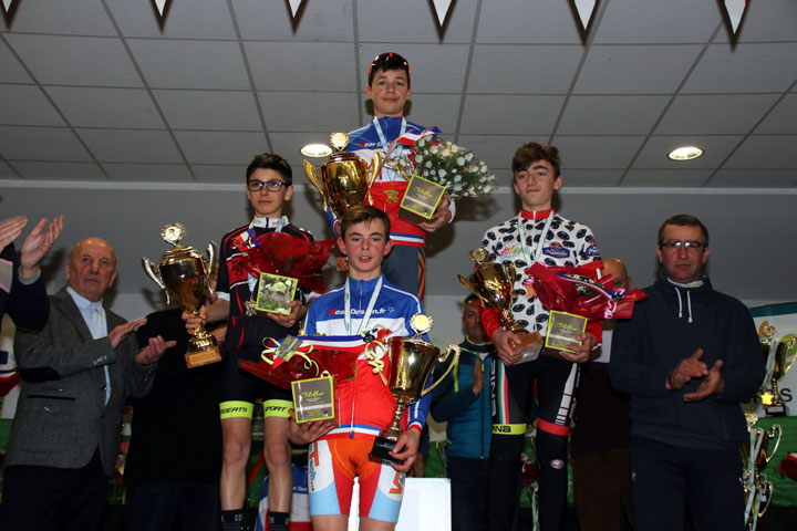 Championnat National Cyclo cross UFOLEP de Salouel ( 13/14 ans masculins Féminines )