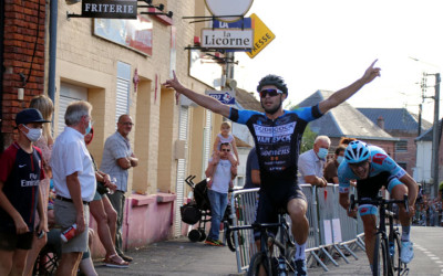 Grand Prix cycliste FFC de Gommegnies ( 1 2 3  Juniors )