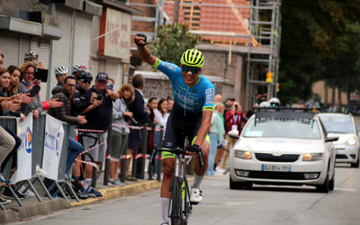 1er Tour de la Pévèle à Thumeries FFC ( Cadets )
