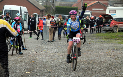 Cyclo cross VTT UFOLEP de Saulzoir ( Minimes, Cadets et Féminines )