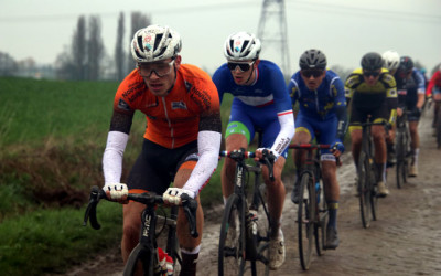 Présentation de la Pévèle  Carembault Classics  ( Cadet et Juniors ) à Mérignies