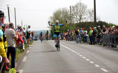 Grand Prix cycliste Yvon Vion à Pont sur Sambre ( 2ème, 4ème cat, Min, Fem )