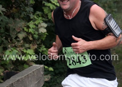 617