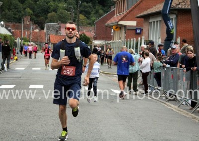 803