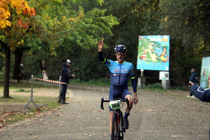 Cyclo cross VTT UFOLEP d’Halluin ( 1ère, 2ème et 3ème cat )