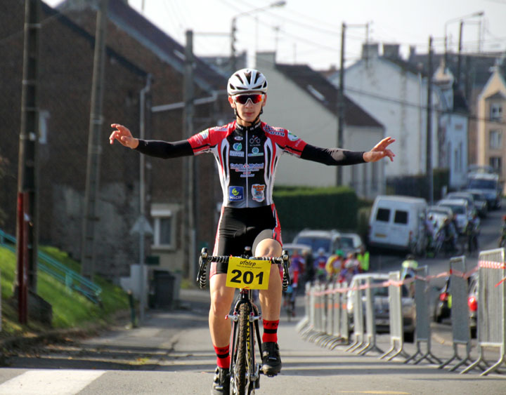 Cyclo cross VTT UFOLEP de Rocq Requignies ( Minimes – Cadets )