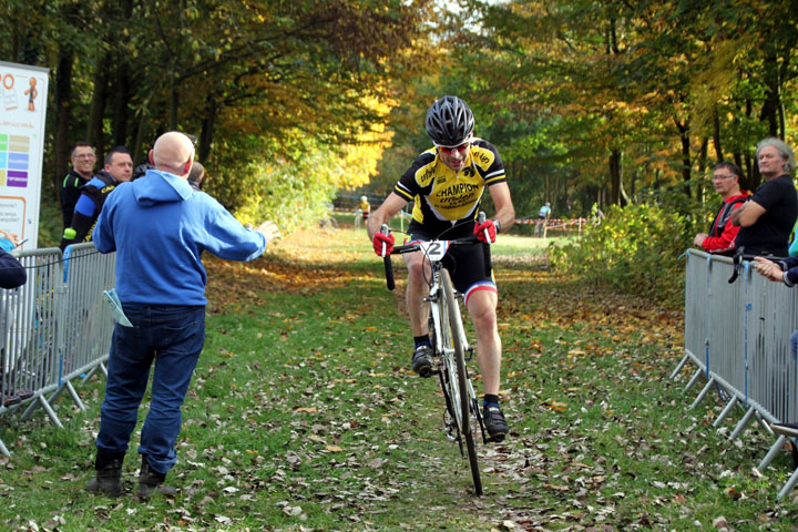 Cyclo cross VTT UFOLEP Bleuse Borne à Anzin ( Séniors 1 2 3 cat  )