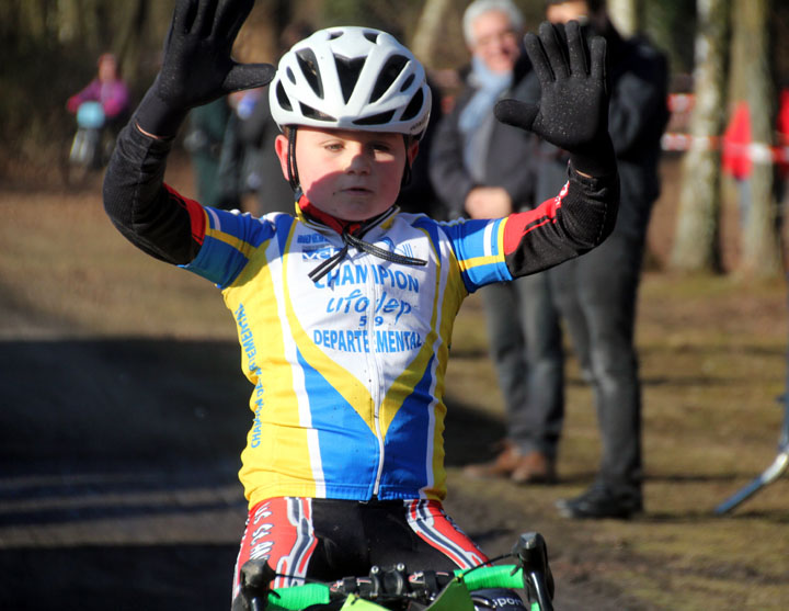 Cyclo cross VTT UFOLEP de Vieux Condé  ( écoles de vélo )