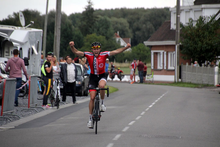 10ème Prix cycliste UFOLEP «  Jean Stablinski » à Thun St Amand ( 2ème, 4ème cat et Minimes )