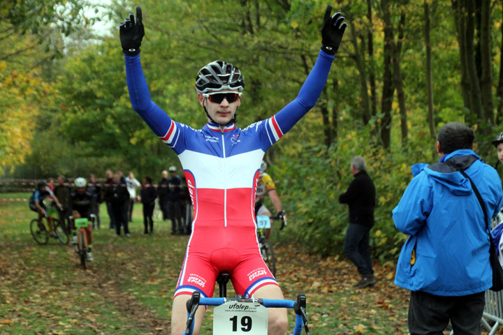 5ème Cyclo cross VTT UFOLEP d’Anzin ( Séniors 1 2 3 cat )