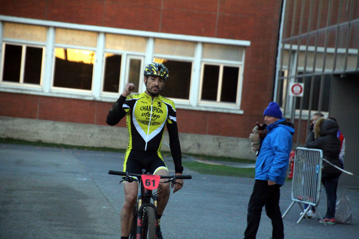 VTT UFOLEP BTWIN Village à Lille