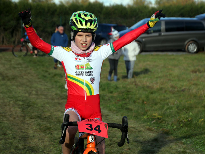 1er cyclo cross VTT UFOLEP d’Estevelles ( Minimes – Cadets et Féminines )