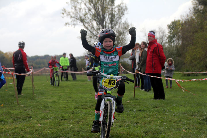 Cyclo cross UFOLEP de Marly ( Ecoles de cyclisme )