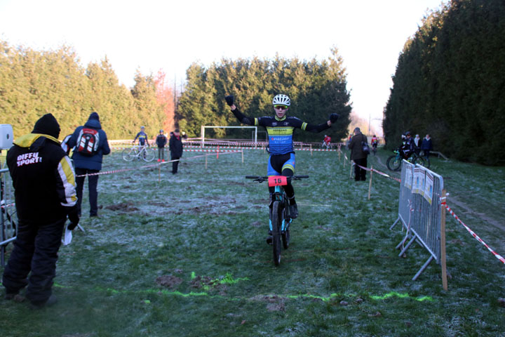 Cyclo cross UFOLEP d’Hornaing ( Minimes )