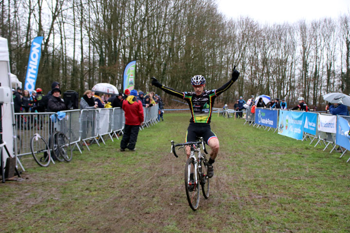 Championnat régional Flandres Artois Cyclo cross UFOLEP à Henin Beaumont ( Vétérans A B C  )