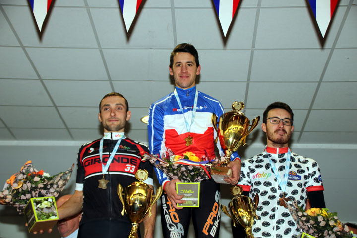 Championnat National Cyclo cross UFOLEP de Salouel ( 30/39 ans masculins )