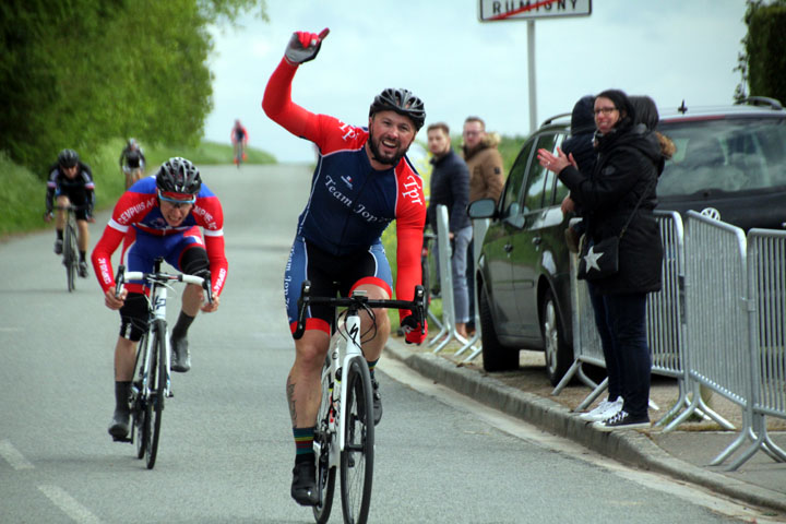 6ème Grand Prix cycliste UFOLEP de Rumigny ( 80 ) ( 1ère et 2ème catégorie )