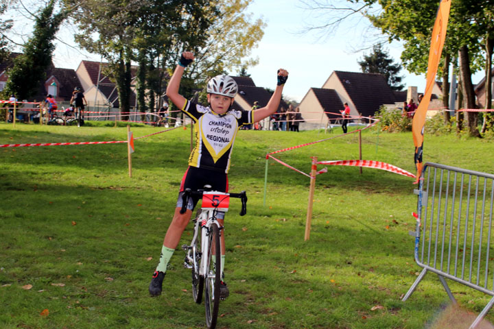 Cyclo cross VTT UFOLEP d’Anzin ( Minimes – Cadets et Féminines )