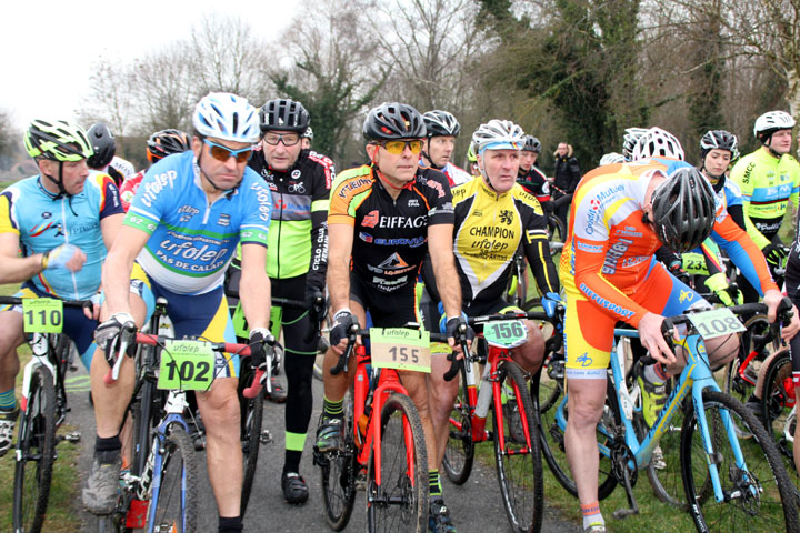 Présentation du Championnat départemental Pas de Calais Cyclo cross UFOLEP à Beuvry