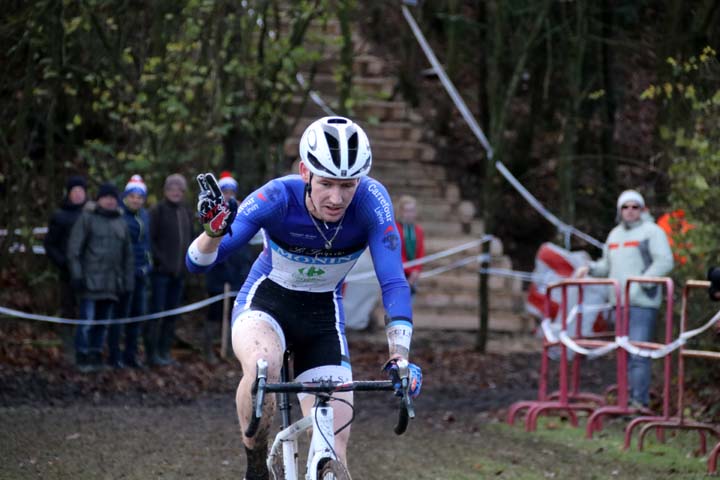 Championnat départemental Nord Cyclo cross UFOLEP à Solesmes ( Juniors, Sén A et B )