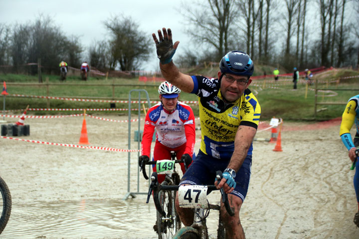 1er Cyclo cross VTT UFOLEP de Saulzoir Montrécourt ( Séniors et Cadets )