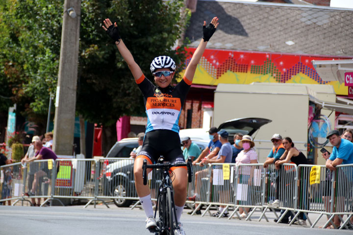 Grand Prix cycliste FFC de Gommegnies ( Minimes – Féminines ( Min et Cad )