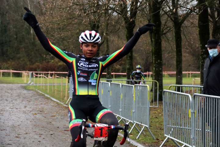 Cyclo cross VTT UFOLEP de Fourmies ( Minimes et Cadets )