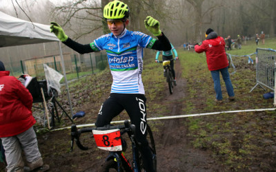 Cyclo cross VTT UFOLEP de Rouvroy ( Minimes, cadets et Féminines )