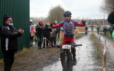 Cyclo cross VTT UFOLEP de Saulzoir ( Minimes, Cadets et Féminines )
