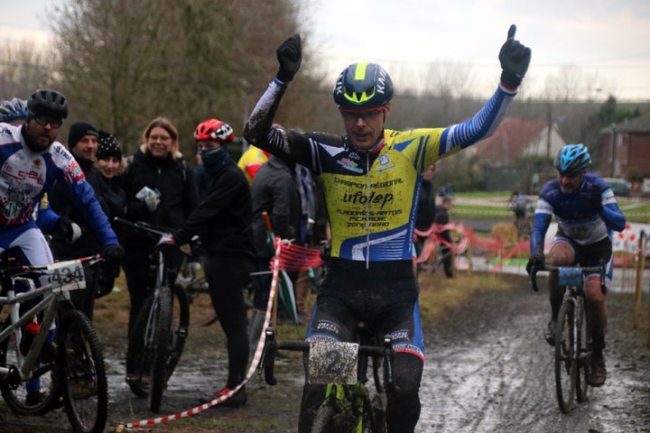 Cyclo cross VTT UFOLEP de Saulzoir ( 1 2 3 cat )