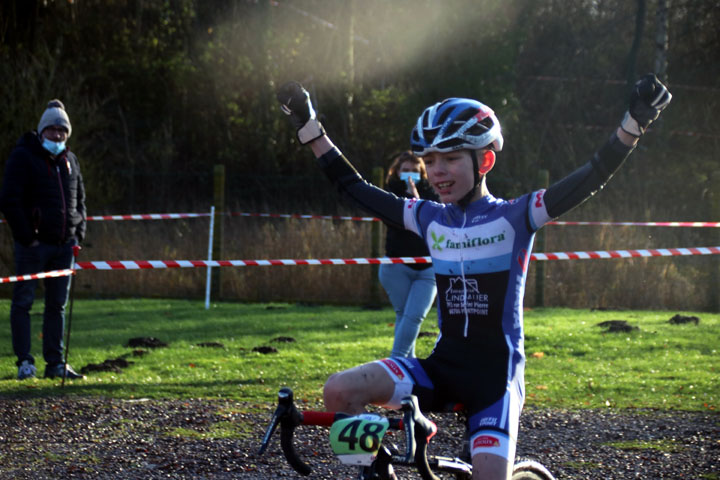 Championnat régional UFOLEP de Cyclo cross à Beuvry ( Ecoles de Vélo )