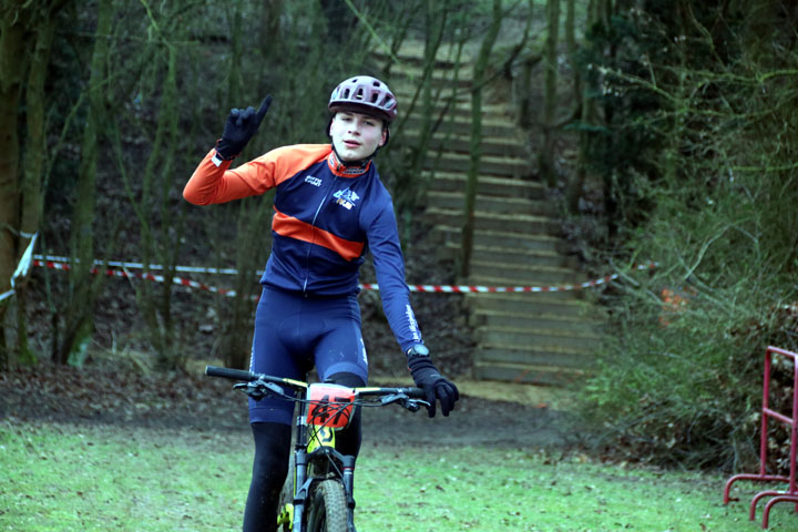 Cyclo cross VTT UFOLEP de Solesmes ( Minimes )