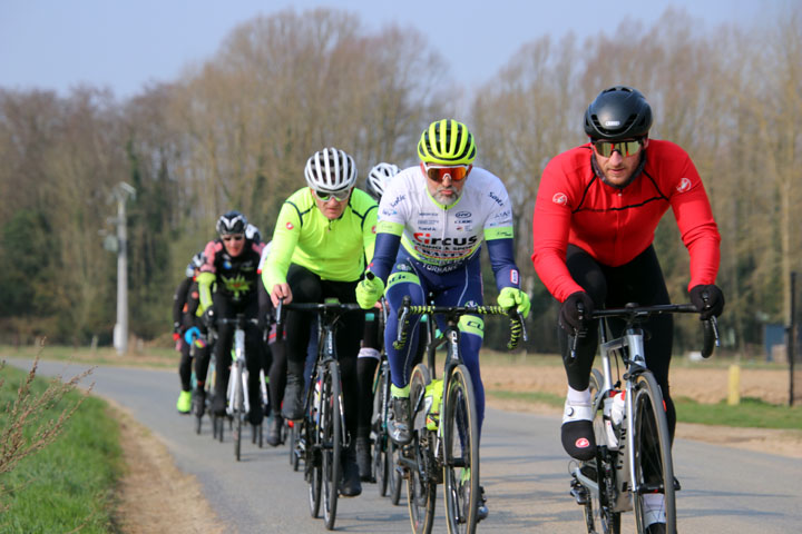 Présentation des 1ère Boucles de Gayant Cyclistes à Douai