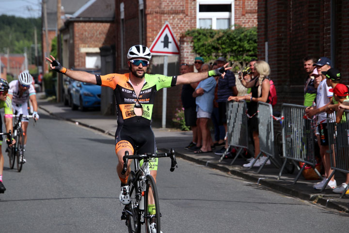 8ème  Grand Prix cycliste UFOLEP de Jolimetz ( 1ère, 3ème cat et cadets )