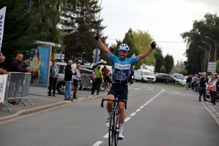 6ème Grand Prix cycliste UFOLEP de Wavrin ( 1ère, 3ème cat, cad et Fem )