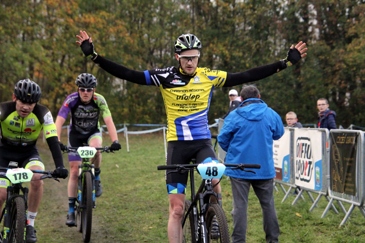 VTT  UFOLEP des Pommiers à Hénin Beaumont