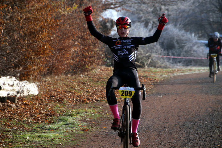 Cyclo cross VTT UFOLEP de Bousies ( Minimes, Cadets, Féminines )