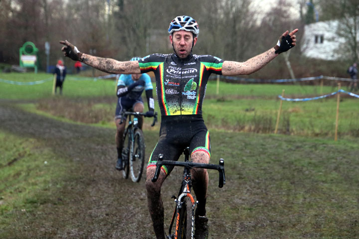 Championnat régional Cyclo cross VTT UFOLEP de Rouvroy ( Séniors A, B et Juniors )