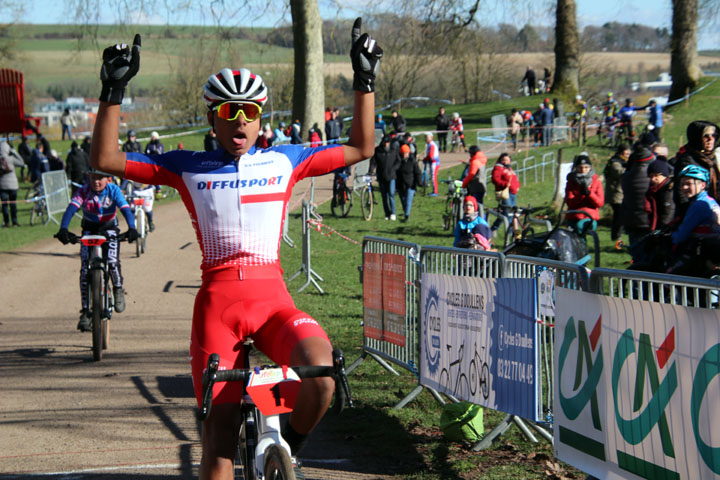 Cyclo cross VTT UFOLEP de Doullens ( Minimes )