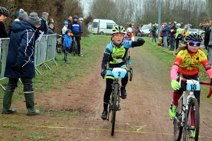 Cyclo cross VTT UFOLEP de Bousies ( Ecoles de Cyclisme )