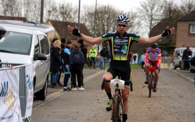 Championnat Départemental Nord UFOLEP Cyclo cross  à Avesnes les Aubert ( Séniors A, B et Juniors )