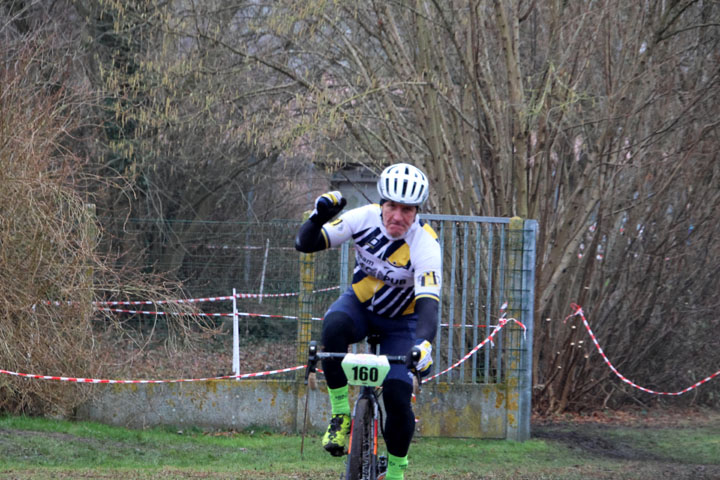 Cyclo cross VTT UFOLEP de Beuvry ( 1ère, 2ème, 3ème cat, cad et Fem )