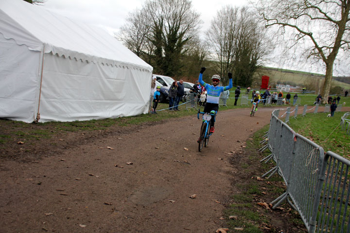 5ème Cyclo cross VTT UFOLEP de Doullens ( 1ère, 2ème, 3ème cat, Cad, Fem )