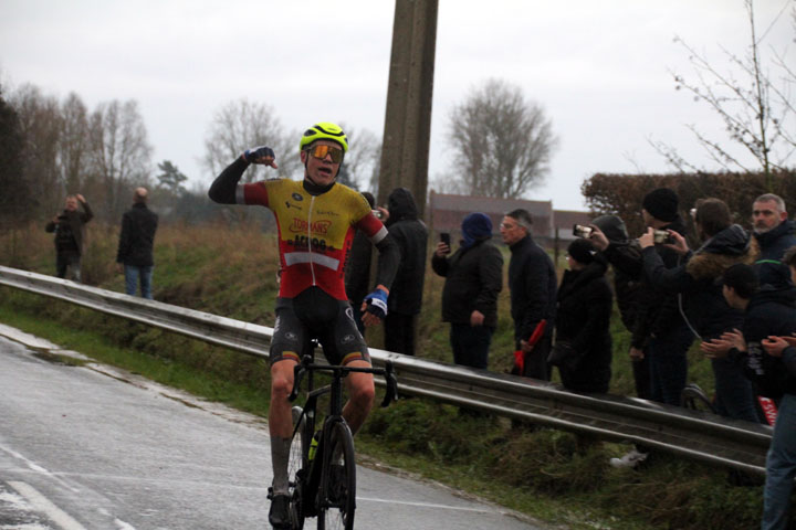 Grand Prix du Mont Noir FFC à St Jans Cappel ( U17 G )